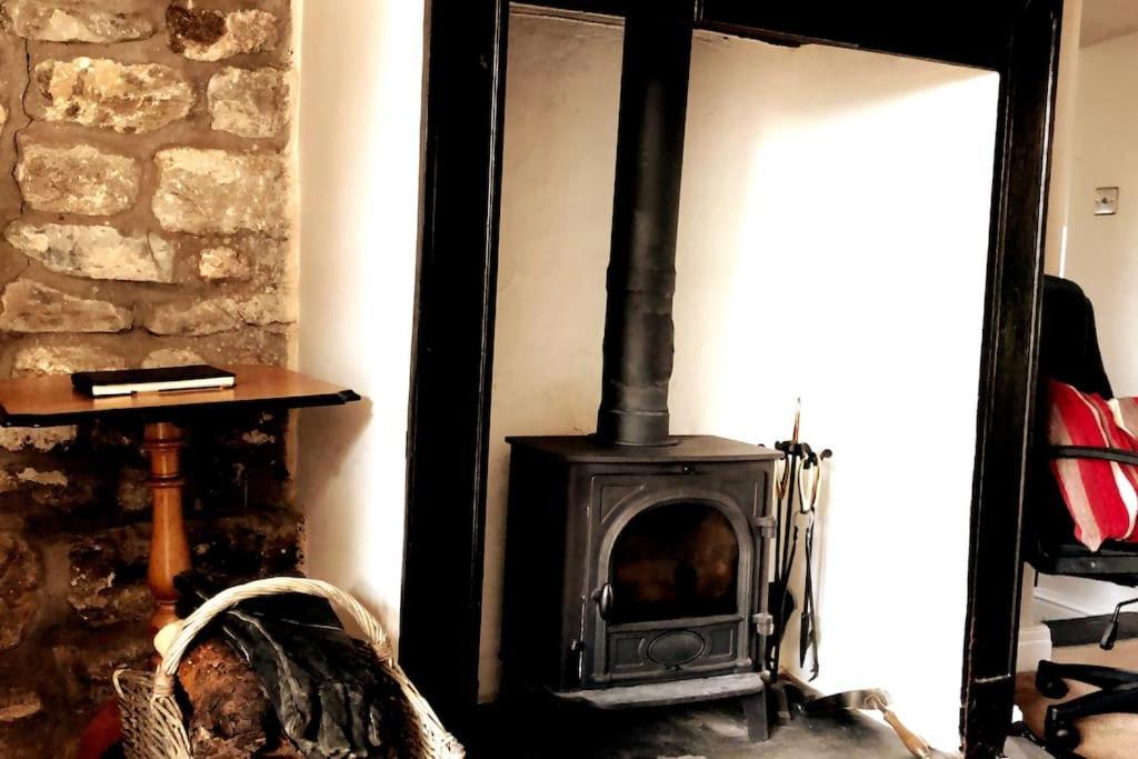 Cosy 3 Bed Cottage Near 3 Peaks - Log Burner & Aga Bentham エクステリア 写真