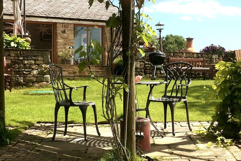 Cosy 3 Bed Cottage Near 3 Peaks - Log Burner & Aga Bentham エクステリア 写真