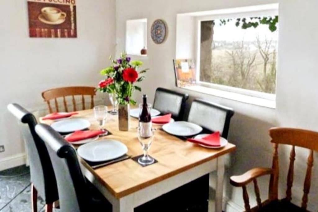 Cosy 3 Bed Cottage Near 3 Peaks - Log Burner & Aga Bentham エクステリア 写真